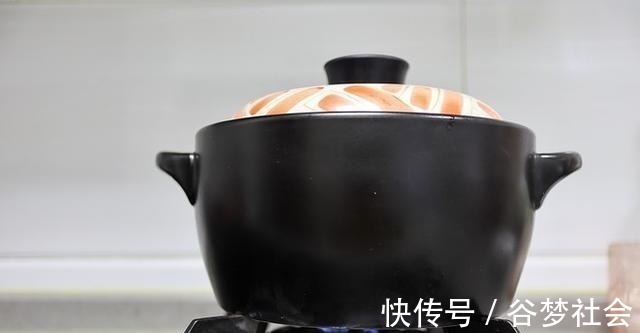 气色|妈妈每天早晨坚持喝“它”，气色红润，皮肤细腻，比吃阿胶效果好