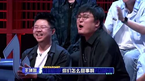 王勉|《脱口秀大会4》开播，新人实力强劲鼻祖黄西加盟，老人们颤抖吧