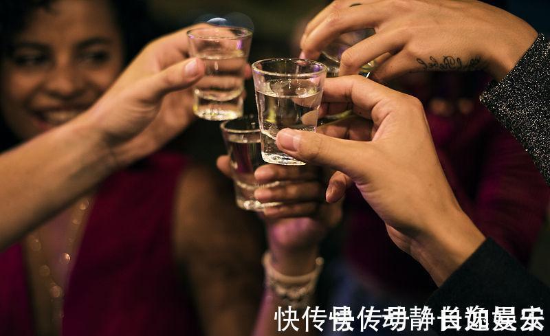 诱发|寿命短的人,喝酒时常有四个共性,若你四个都没有,恭喜很健康