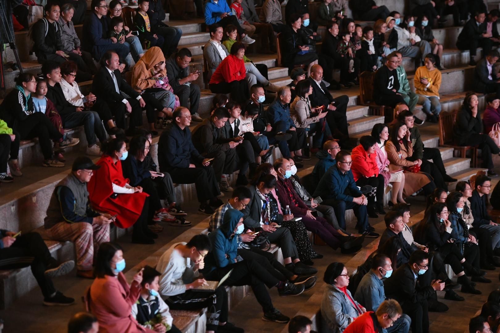 周年纪念|“侠友”云集，共话江湖，纪念金庸逝世两周年纪念活动在嘉兴举行！