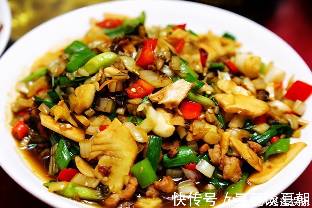 香菇丝|人到中年,适合常吃的美食,清理血管,养护肌肤,去除体内湿气