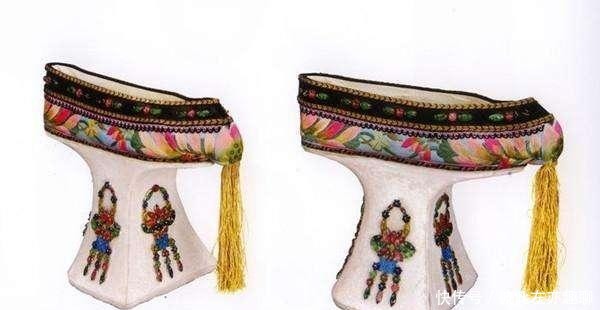 高跟鞋|慈禧的高跟鞋,超500颗珍珠做点缀,最贵一双超过70万两