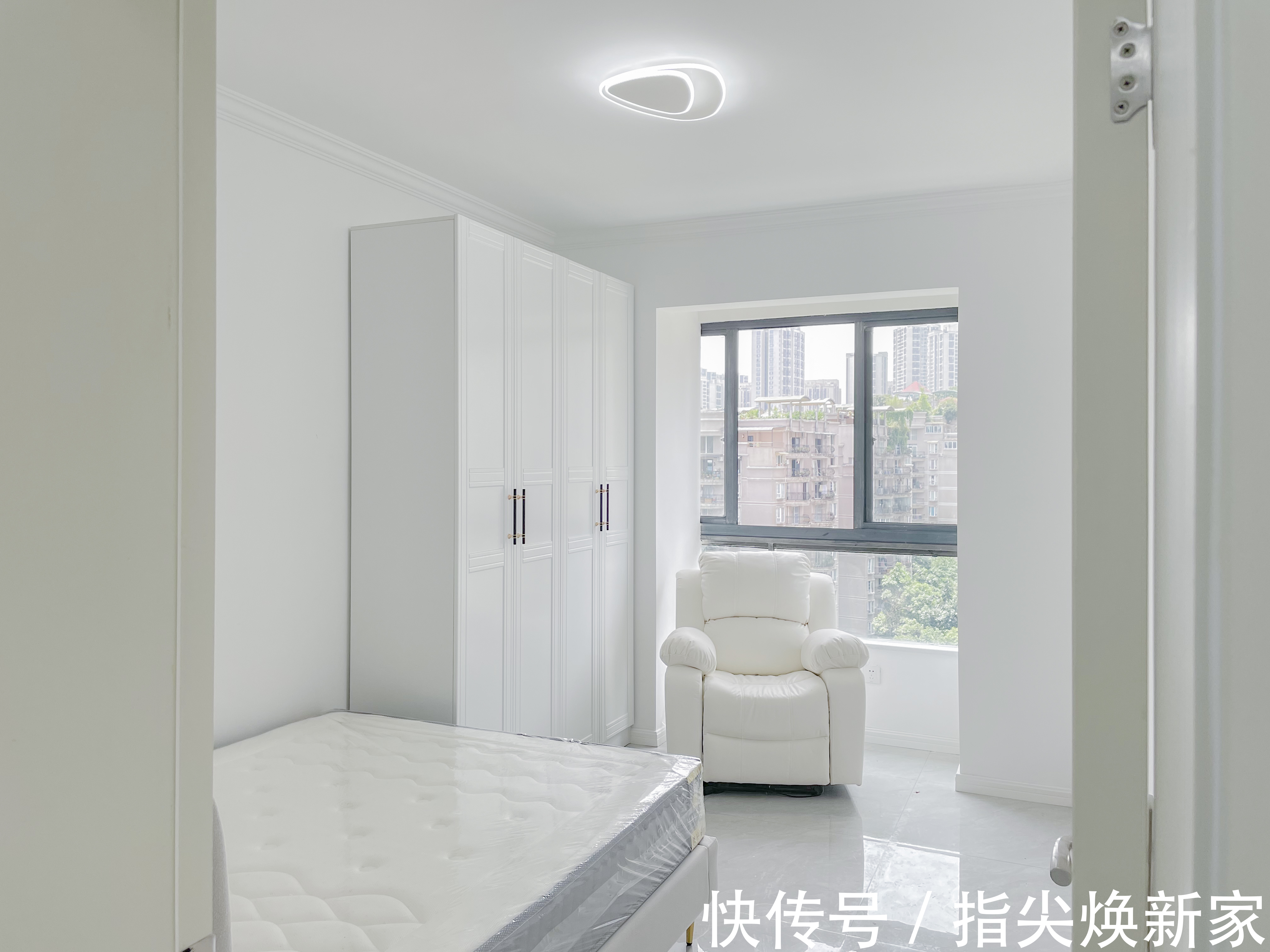 阳光100|【旧房改造】重庆江北五里店【阳光100】57㎡改造前后对比效果
