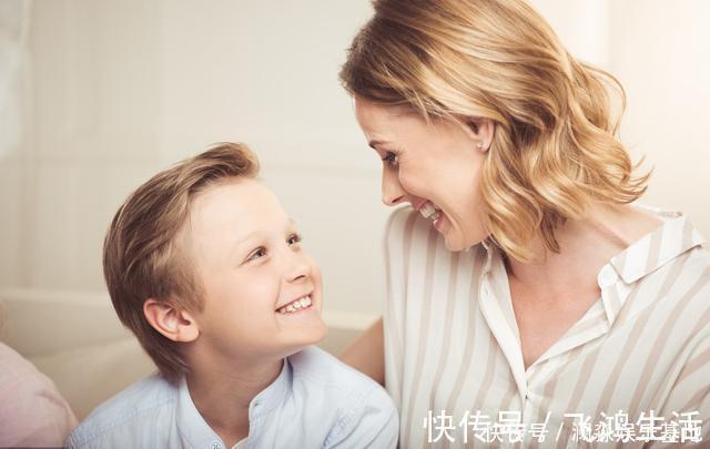 臭臭|1岁娃公交车上憋不住想拉臭臭,妈妈的做法赢得全车人点赞