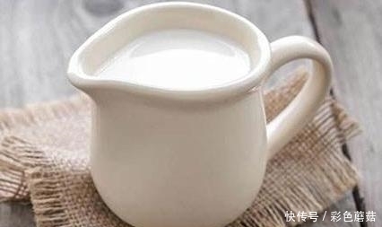 女性多吃这几种食物,赶走皱纹,让你的肌肤白皙水嫩