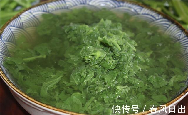 农村一种越暴力洗越美味的蔬菜，味道清香而独特，一般人没吃过