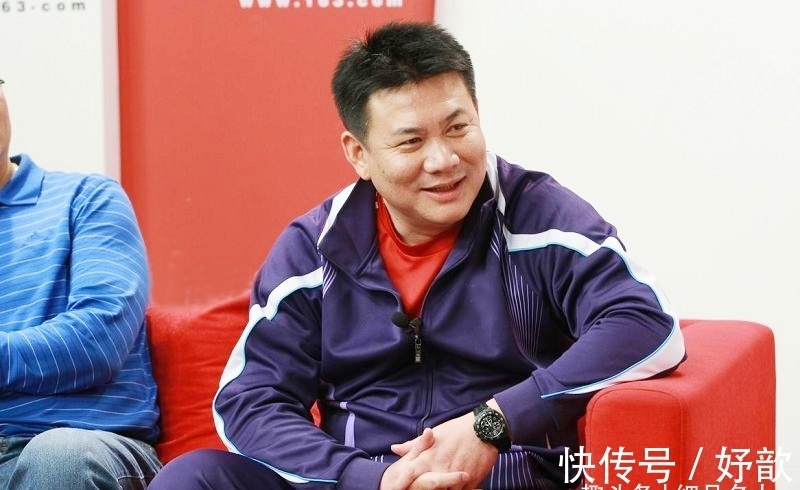 安家杰|中国女排新任主帅蔡斌:欠家庭太多,谈及妻儿有泪水