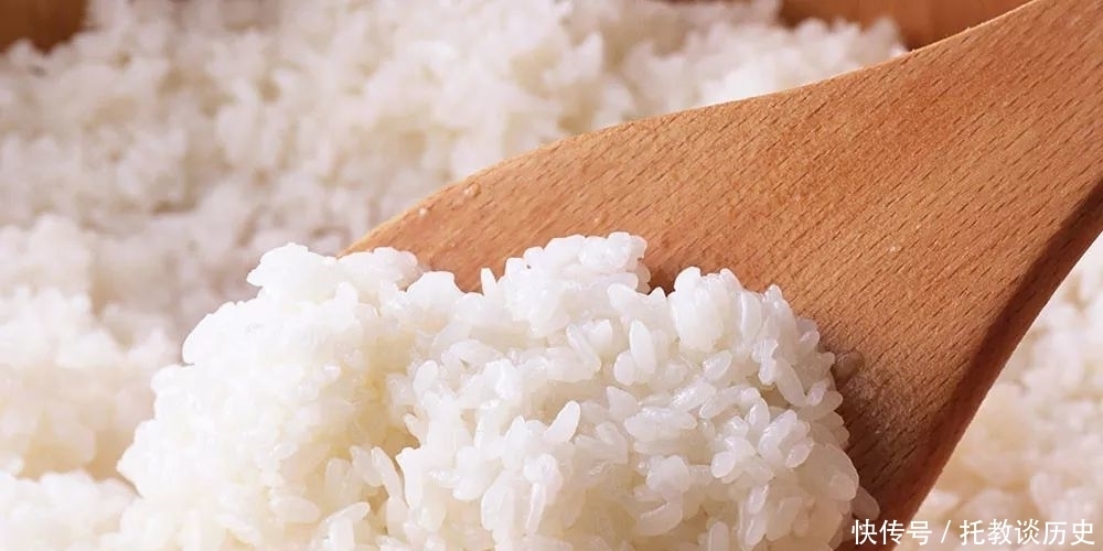 买大米时,长粒米和圆粒米到底有啥区别?很多人不知道,涨知识了!