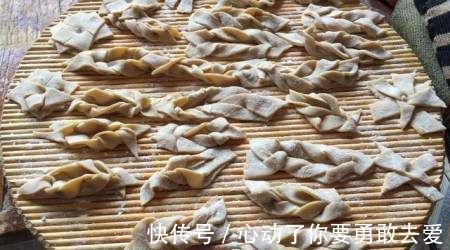 绦花酥|家中有面粉和鸡蛋,一定要学做这美食,儿子三天两头点名要,真香