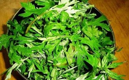 艾叶|十个女人九个炎症晚上常用它泡脚,补气血,子宫干净了肤白貌美了