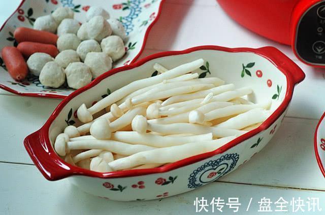 油豆腐|见识一下湖南人的家庭火锅，上桌的那一瞬间，外省人表示太会吃了