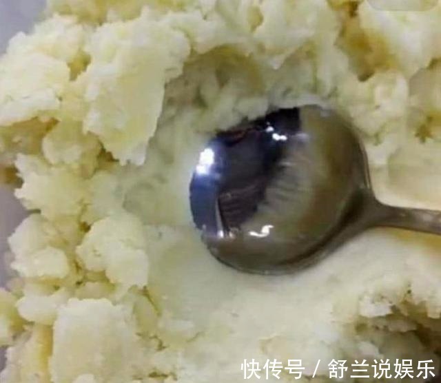 土豆用此做法，喷香绵软，5块钱一大盘，孩子最爱吃