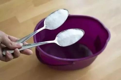 3元一包的“它”,是清理洗手间的好帮手,抹布擦完特干净