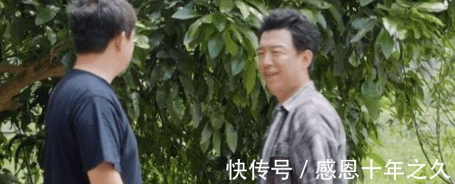 可鹽|黃渤調(diào)侃張子楓：是不是班上最好看的女生？張子楓的回答笑翻全場(chǎng)！