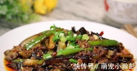 10道非常适合家庭聚餐的美食，成本低味道鲜容易下饭