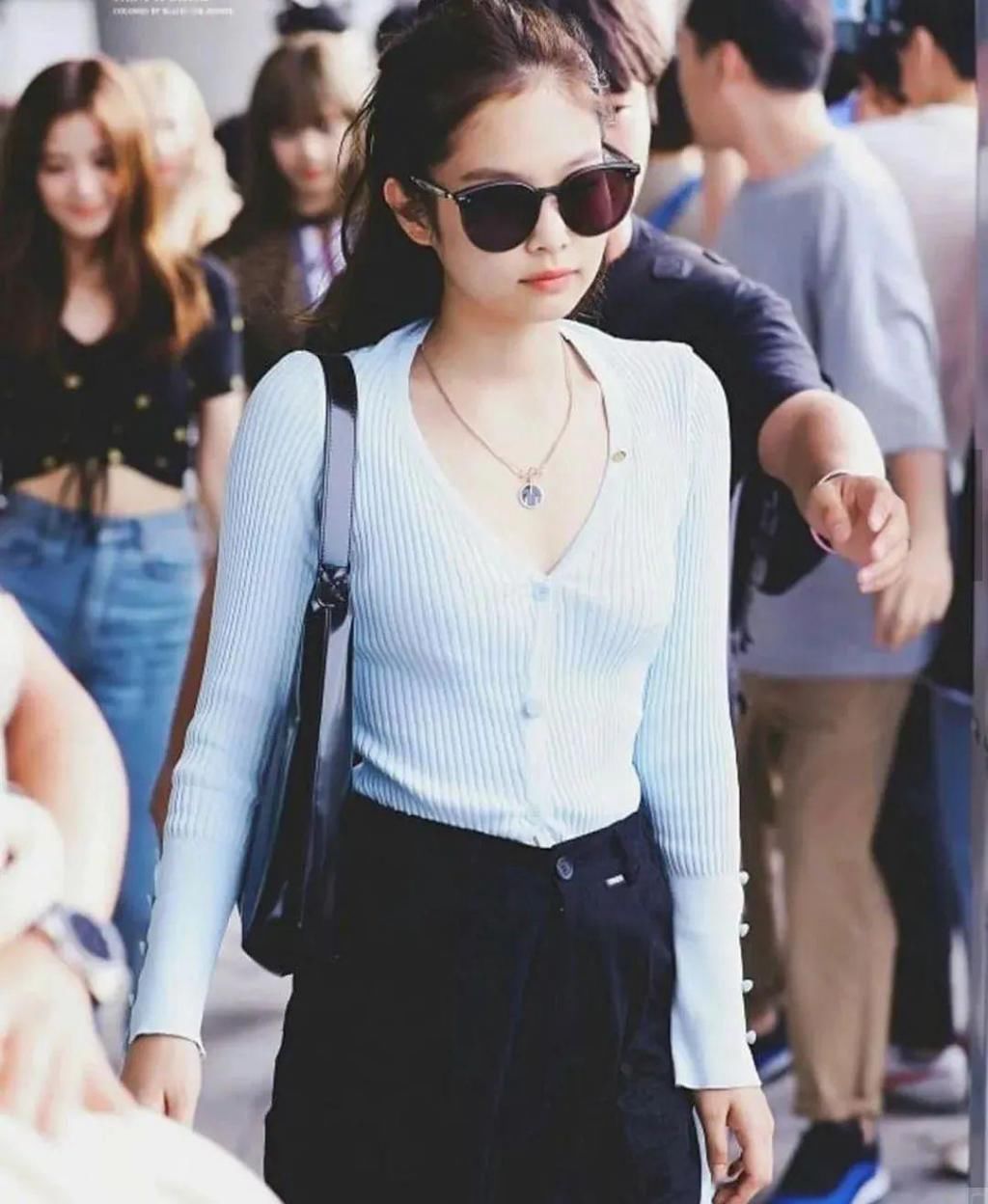 想独领风骚这6个小众设计师品牌的包包，你一定不要错过