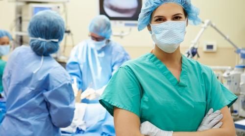 小张|处理病人隐私时,女护士不害羞吗?医护人员这样回答