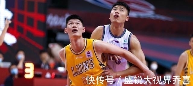 内线|CBA内线排行前5:易建联韩德君皆无缘,4人锁定中国男篮未来主力