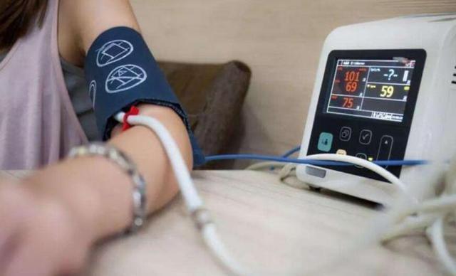 胎儿|孕期最后一个月,孕妇遵循“三做二不做”,胎儿出生更顺利