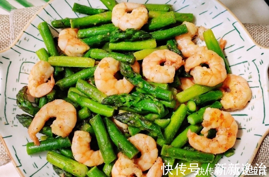 美味|美食家常菜推荐红烧鸡尖，芦笋炒虾仁，清炒油麦菜，简单敲美味