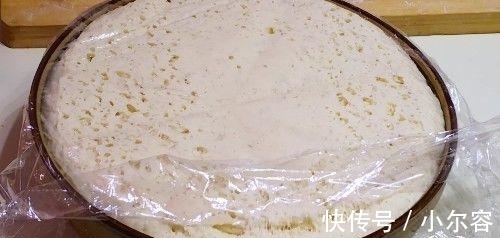 排骨|排骨新吃法:除了红烧还可以做包子,配上2碗小米粥,营养又管饱