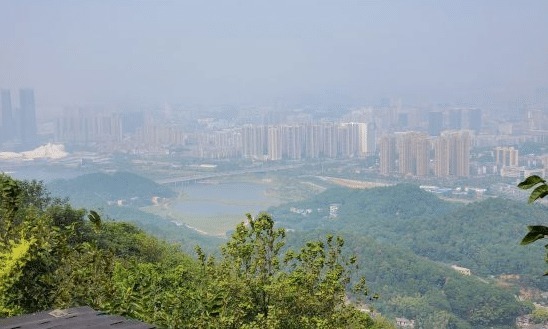 岳麓山|湖南拥有一个神奇地方，跺脚发出奇妙事情，极目远眺，风景如画！