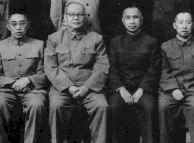 能比|此开国上将2年打赢5次仗，被誉为“诸葛亮”，升迁速度没人能比