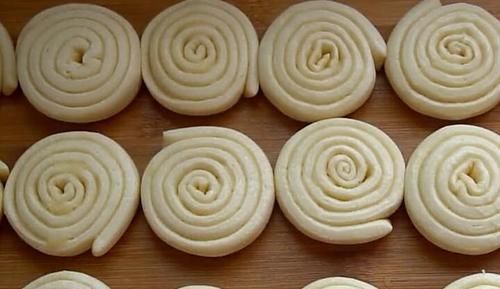 孩子|孩子最爱吃的面食,香软酥脆,比花卷包子好吃,放凉也不会硬