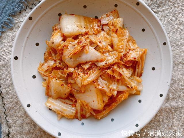 速成版腌白菜,低成本1小时就能上桌,酸辣爽口,比辣白菜还好吃