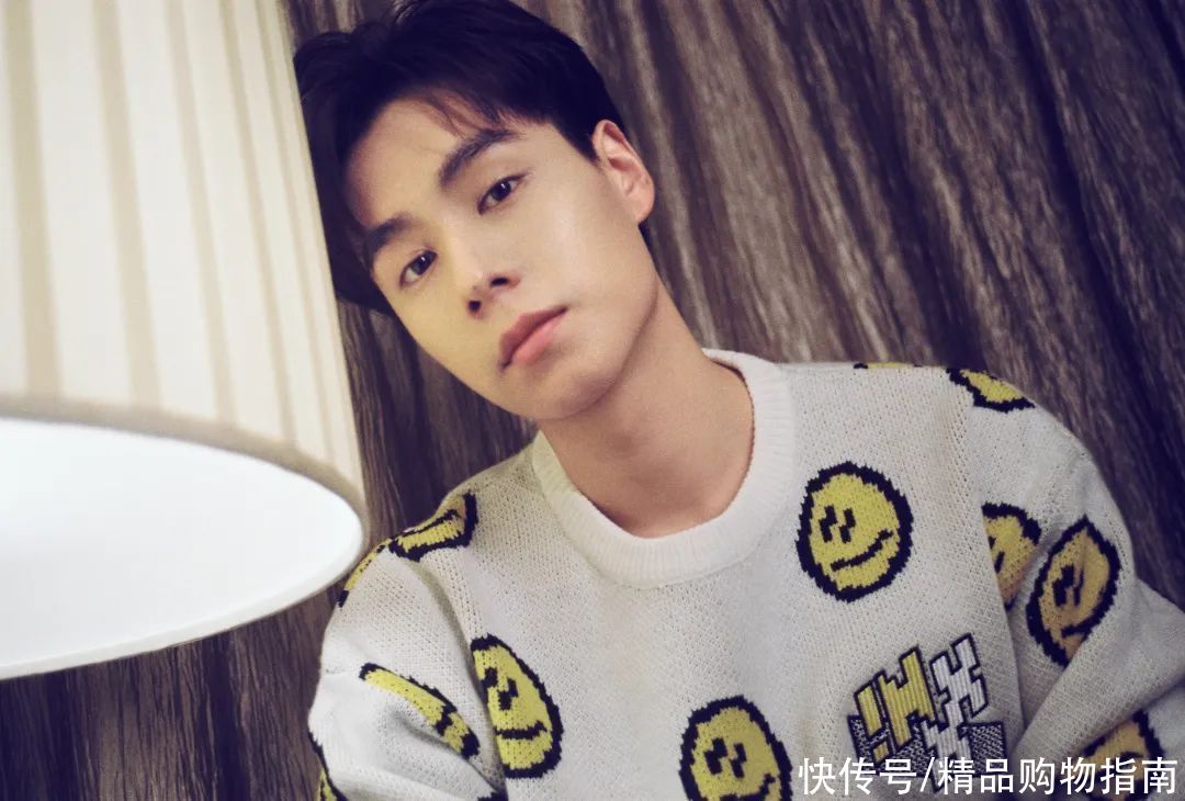 顶流们的阳谋,联手把国潮穿出圈