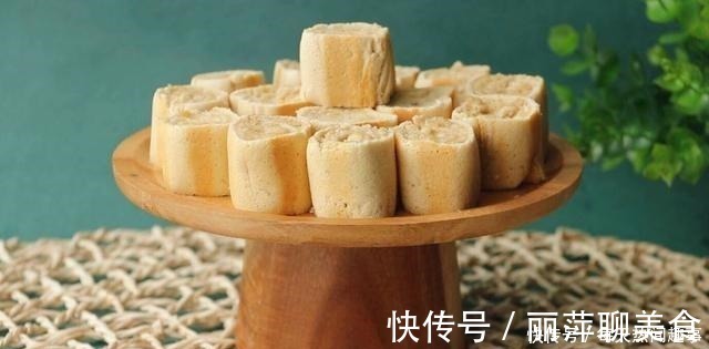 不用烤箱，不用电饭锅，这是用平底锅就能做的蛋糕卷，一次性成功