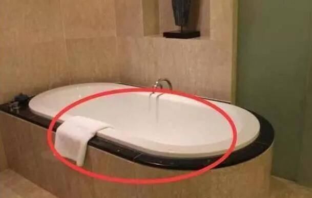 酒柜|房子住久了，才懂最不应该买这6件家具，占地不实用，还浪费钱