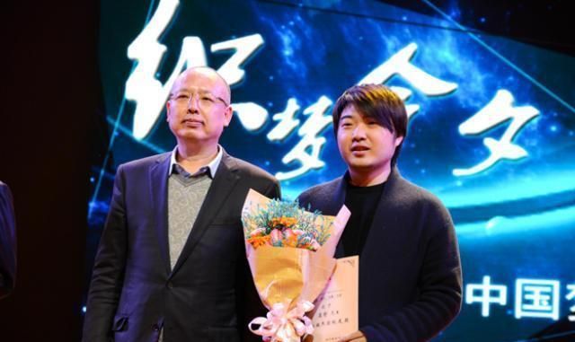 羅英錫|看似被嘉賓欺負(fù)顯得呆萌而出圈的制片人吳彤,才沒有那么簡單