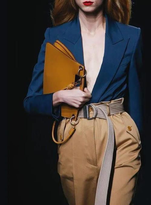 蓝色，穿对了显白有气质！