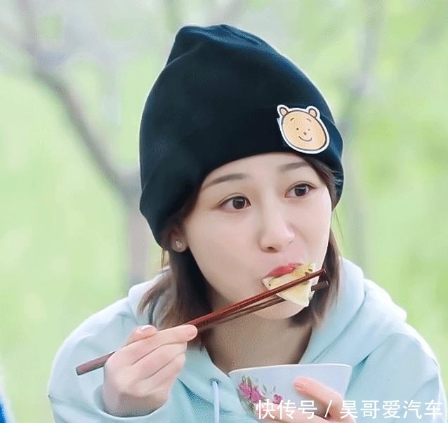 杨紫|杨紫张艺兴互动太好磕!黄磊何炅带头催婚,两人被网友十分看好