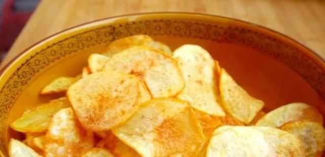 步骤|想要吃薯片,又不想出门,这简单,连个大土豆就能自己做出一大盘