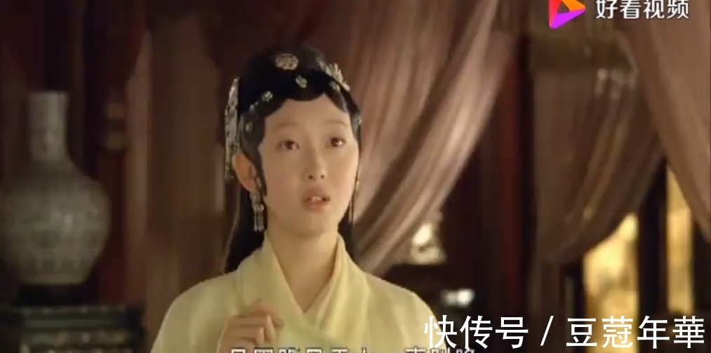 含丹$同样是“宝玉看呆宝钗”,老版宝黛钗太可爱,新版像大型宫斗现场