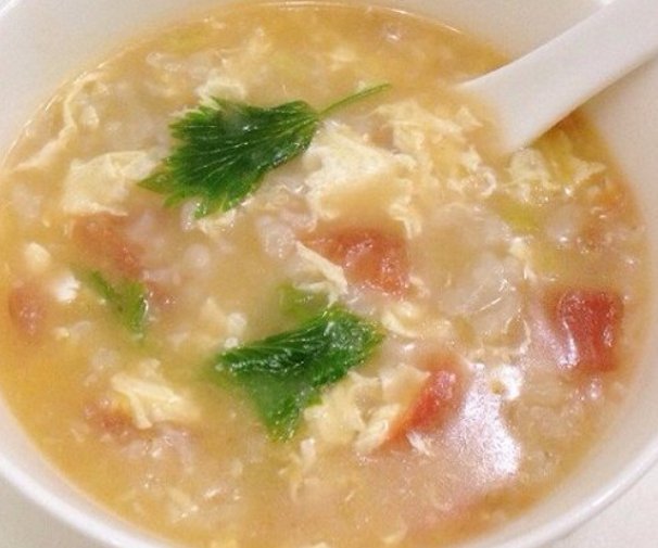 疙瘩汤,如何把疙瘩做的大小均匀?大厨有妙招,保证鲜香更好喝