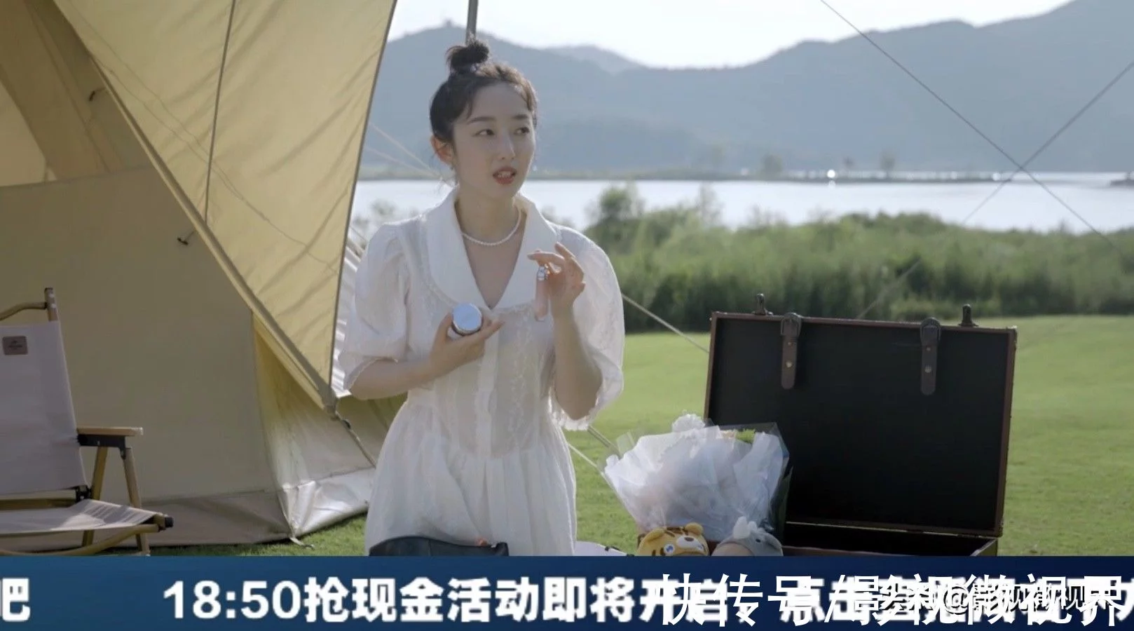 蒋梦婕露营大秀厨艺,为爸爸做牛排意面,穿搭清新面容古典似油画插图1 蒋梦婕露营大秀厨艺,为爸爸做牛排意面,穿搭清新面容古典似油画插图1