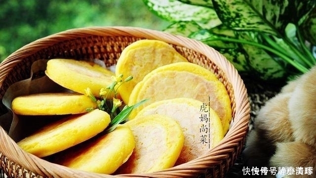 拍拍|玉米面饼,烫一烫柔软不硬,也不用擀,拍拍即成,多吃粗粮身体好