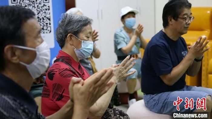 效率|效率提高12倍 上海街道用数字化工具为老人进行早期阿尔兹海默症筛查