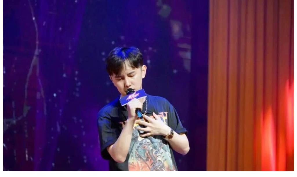 谁是“最受群众喜爱歌手”？第28届番禺石碁青年歌唱大赛喊你来投投票！