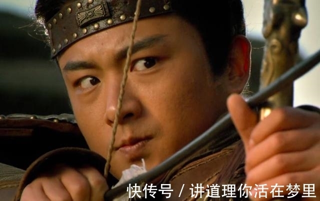 蔡福!水浒传,此人不但身份比柴进高贵,而且躲过了花荣射来的箭