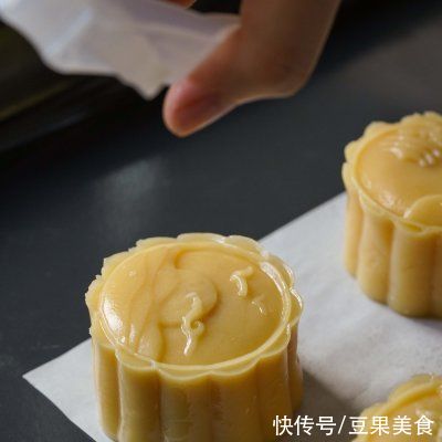 玫瑰豆沙月饼，是最好的|据说这个时候吃中秋节 | 展艺