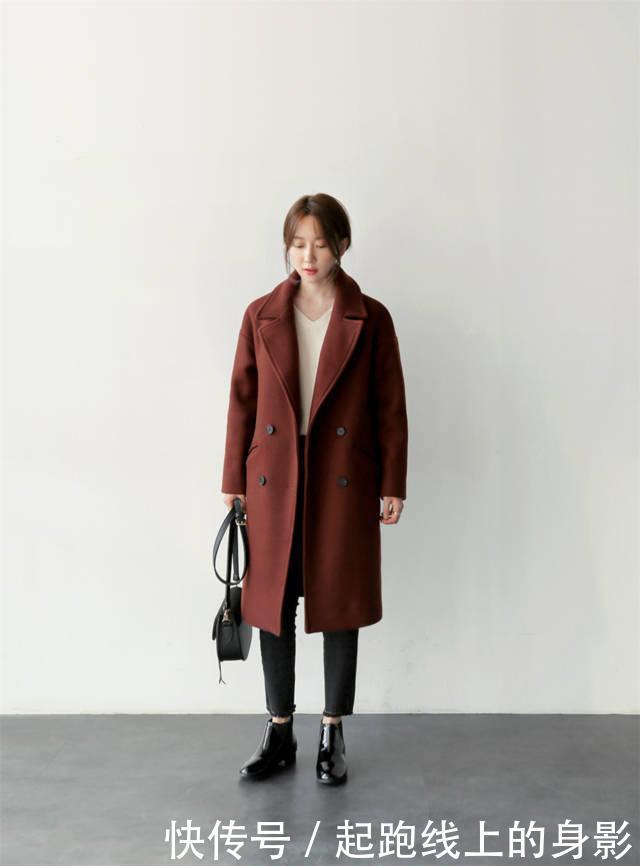 讲真的,穿大衣时,最好别配这2种裤子,多穿另外3种,显瘦又洋气