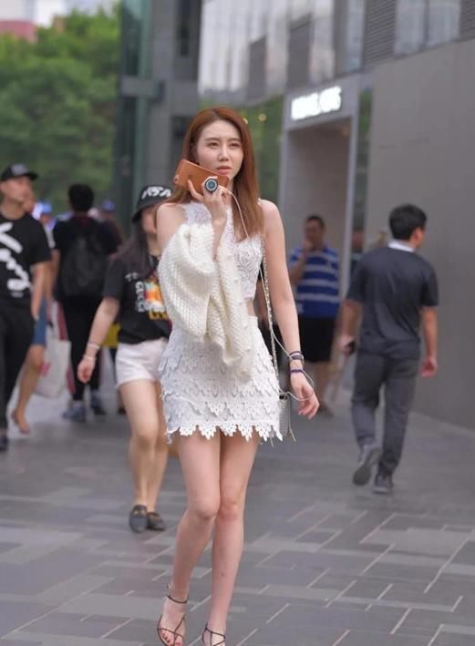 小姐姐|气质小姐姐丰神冶丽,仙气飘飘,时尚甜美