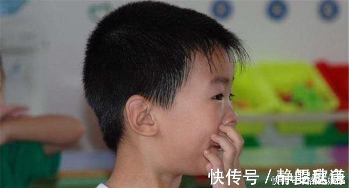 陋习|从小“挖鼻孔”的孩子,长大会怎么样医生直言逃不过两种结局