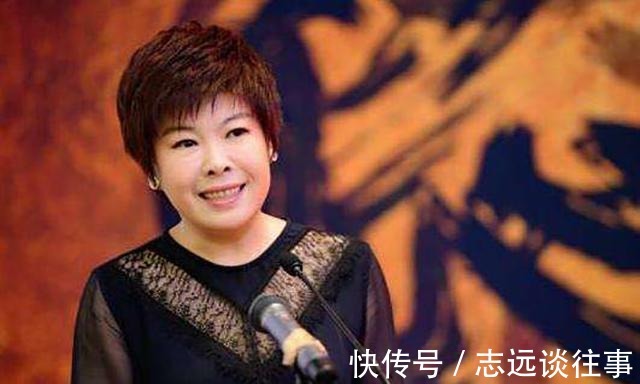 文人|于丹毛笔书法水平堪忧,却不修炼自己,真的能够代表中国?