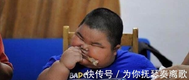 体重|小孩每天要吃6顿饭,体重达到150斤,去医院检查,医生这样说