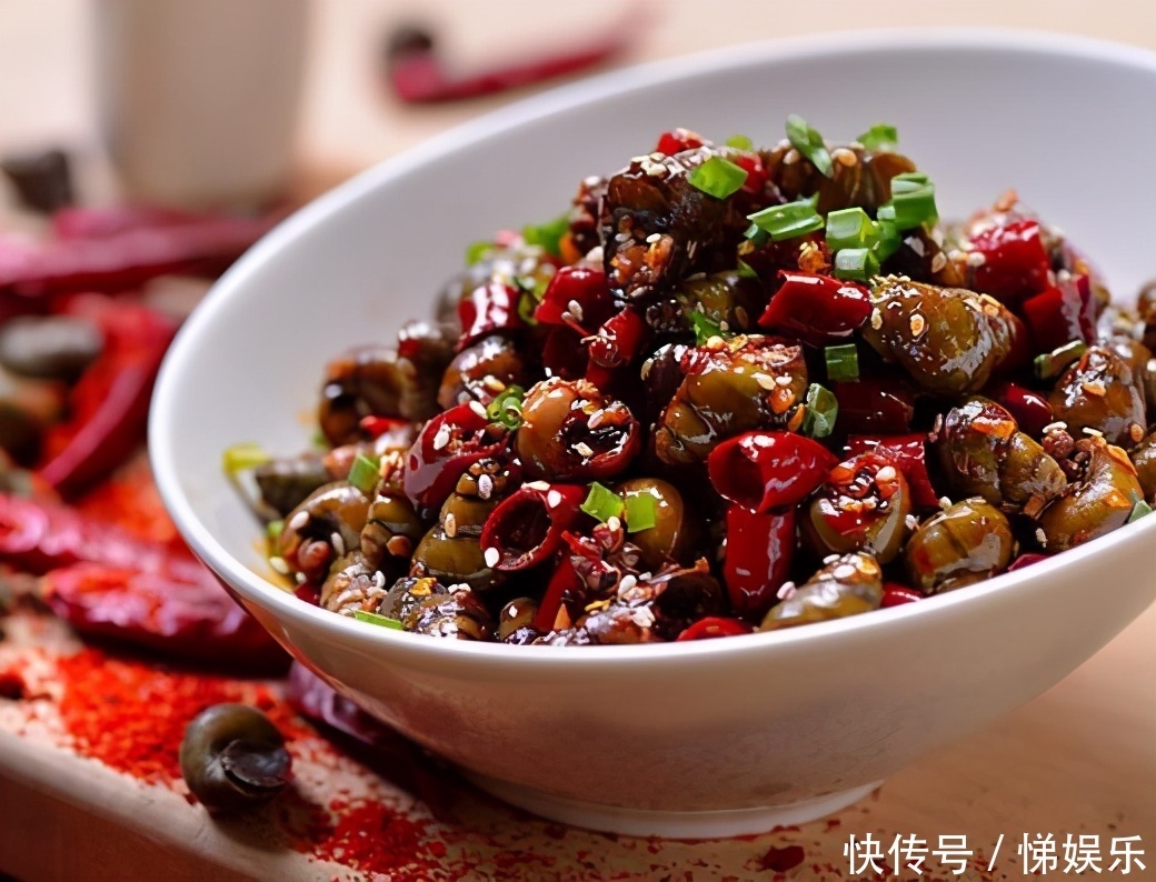 40岁女性在吃三种美食,补充营养,延缓衰老,好